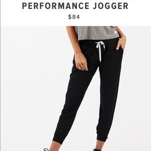 Vuori Women’s Performance jogger